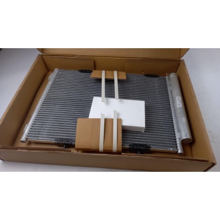 Condenseur De Climatisation PEUGEOT/CITROEN E163371  Pièce d'origine oem