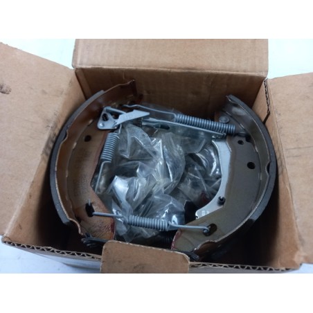 Mâchoires De Frein PEUGEOT/CITROEN E170057 Pièce d'origine oem Mâchoires De Frein PEUGEOT/CITROEN E170057 Pièce d'origine oem