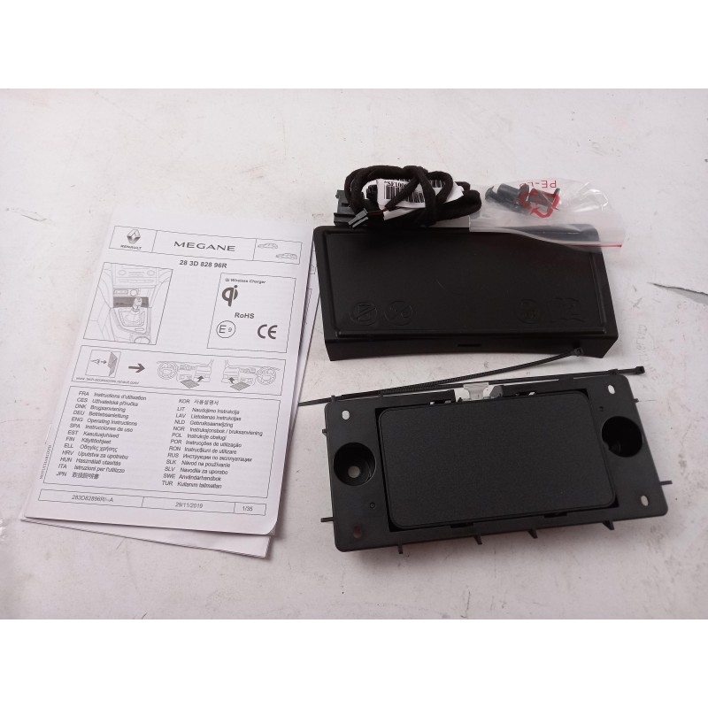 Chargeur De Téléphone RENAULT 283D82896R  Pièce d'origine oem