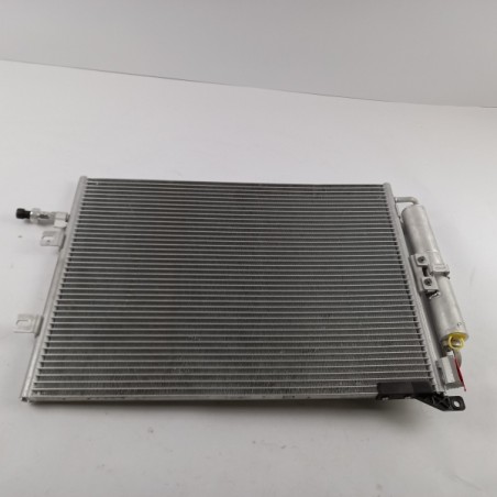 Condenseur De Climatisation RENAULT 8200688392 Pièce d'origine oem Condenseur De Climatisation RENAULT 8200688392 Pièce d'origine oem