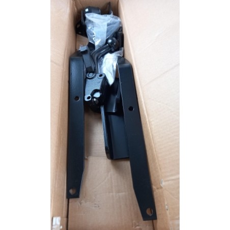 Kit De Montage De Crochet D''Attelage RENAULT 8201413373  Pièce d'origine oem