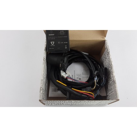 Kit Électrique De Crochet D''Attelage RENAULT 8201719968 Pièce d'origine oem Kit Électrique De Crochet D''Attelage RENAULT 8201719968 Pièce d'origine oem