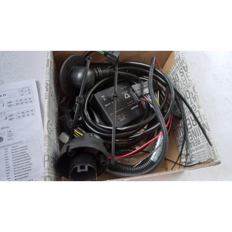 Kit Électrique De Crochet D''Attelage RENAULT 8201727311 Pièce d'origine oem Kit Électrique De Crochet D''Attelage RENAULT 8201727311 Pièce d'origine oem