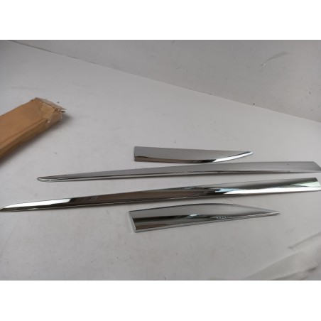 Ensemble De Garniture/Moulure De Protection