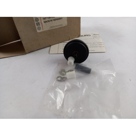 Valve VAG 027129630 Pièce d'origine oem Valve VAG 027129630 Pièce d'origine oem
