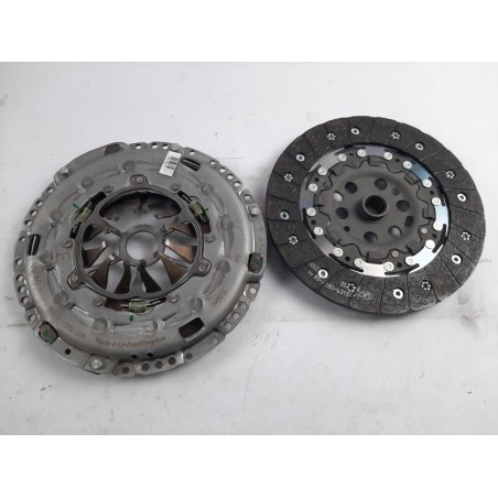 Kit D''Embrayage VAG 04E141015K Pièce d'origine oem Kit D''Embrayage VAG 04E141015K Pièce d'origine oem