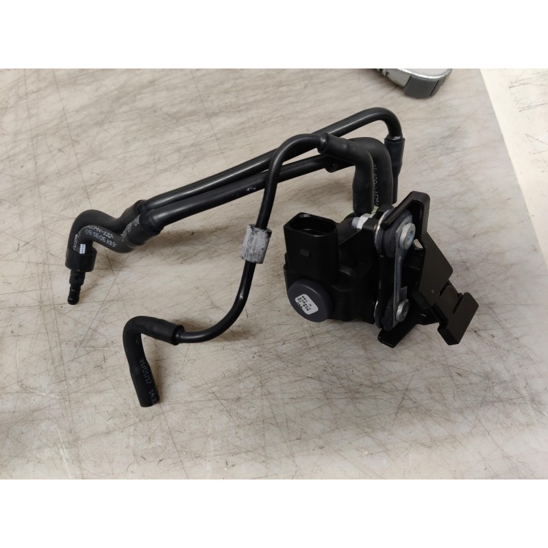 Tuyau VAG 04L131051M  Pièce d'origine oem