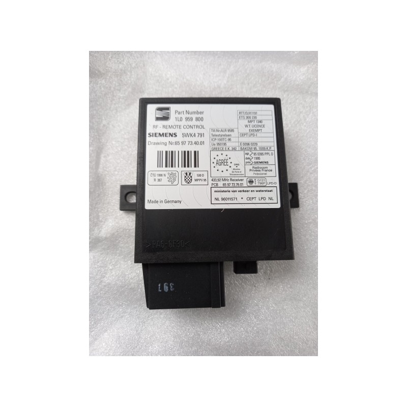 Unité De Contrôle VAG 1L0959800  Pièce d'origine oem