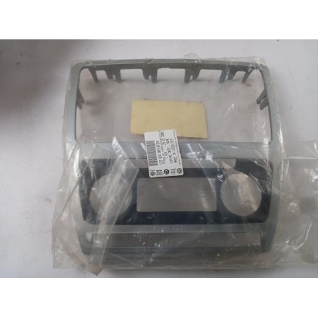 Pièce/Garniture Du Tableau De Bord VAG 1Z0858069BF2AU Pièce d'origine oem Pièce/Garniture Du Tableau De Bord VAG 1Z0858069BF2AU Pièce d'origine oem