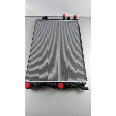 Radiateur De Refroidissement Du Moteur VAG 2Q0121253K Pièce d'origine oem Radiateur De Refroidissement Du Moteur VAG 2Q0121253K Pièce d'origine oem