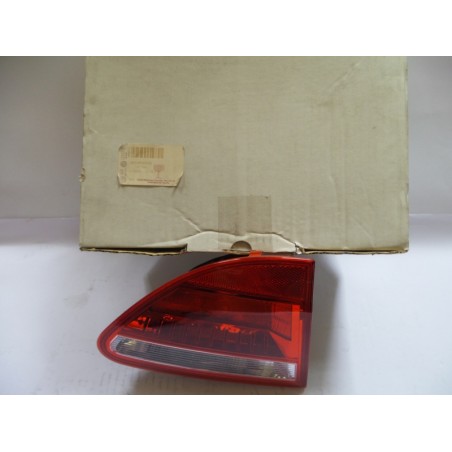 Feu Arrière VAG 3R5945093B Pièce d'origine oem Feu Arrière VAG 3R5945093B Pièce d'origine oem