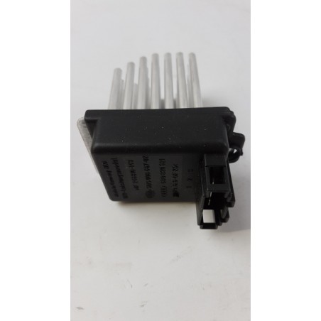 Résistance Pour Ventilateur Intérieur VAG 4B0820521 Pièce d'origine oem Résistance Pour Ventilateur Intérieur VAG 4B0820521 Pièce d'origine oem