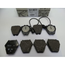 Plaquettes De Freins VAG 4D0698151R  Pièce d'origine oem