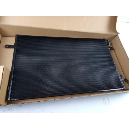 Condenseur De Climatisation VAG 4F0260403L Pièce d'origine oem Condenseur De Climatisation VAG 4F0260403L Pièce d'origine oem