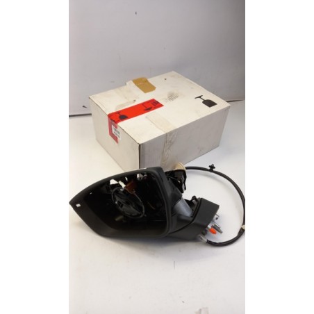 Boîtier De Rétroviseur Extérieur VAG 576857507AC9B9 Pièce d'origine oem Boîtier De Rétroviseur Extérieur VAG 576857507AC9B9 Pièce d'origine oem