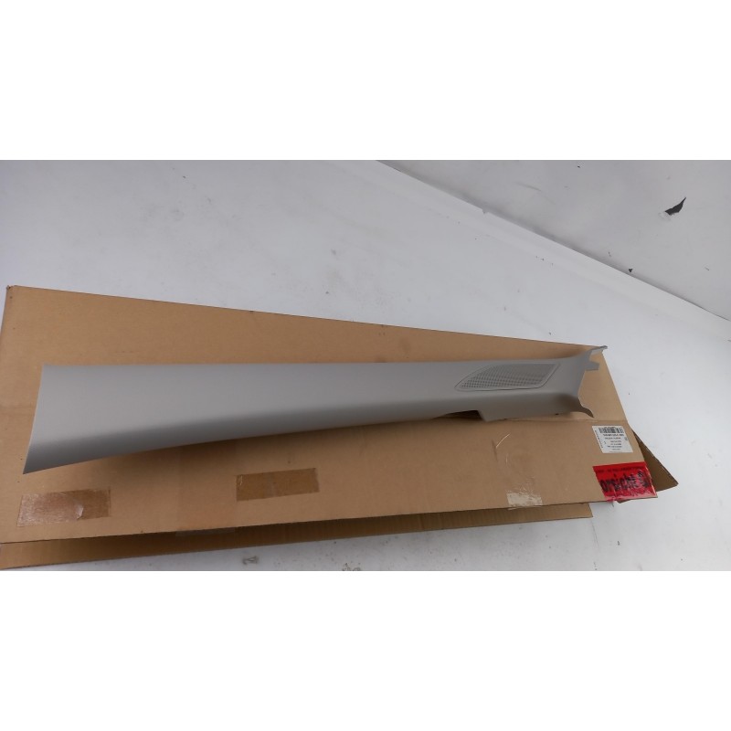 Revêtement De Pilier VAG 5H0867233KRM5  Pièce d'origine oem