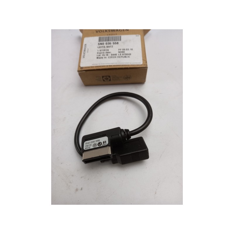 Adaptateur VAG 5N0035558  Pièce d'origine oem