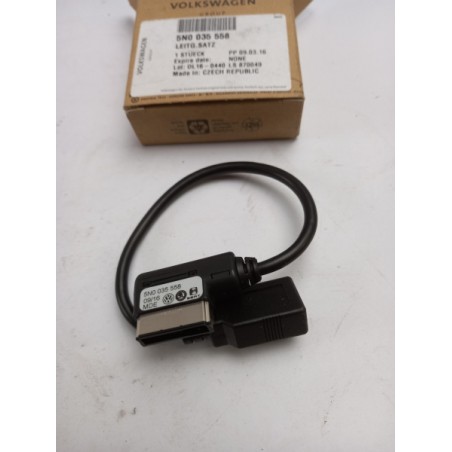 Adaptateur VAG 5N0035558 Pièce d'origine oem Adaptateur VAG 5N0035558 Pièce d'origine oem