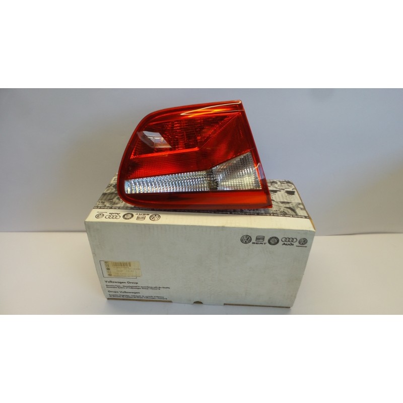 Feu Arrière VAG 6J8945093  Pièce d'origine oem