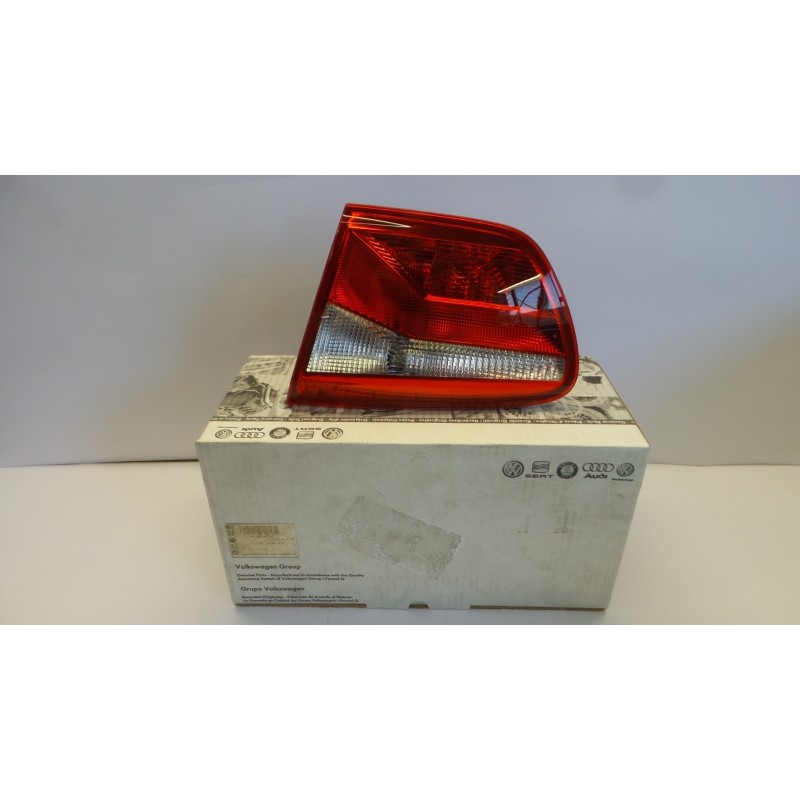 Feu Arrière VAG 6J8945094  Pièce d'origine oem