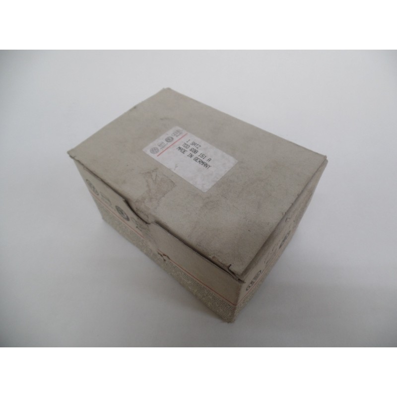 Plaquettes De Freins VAG 7D0698151A  Pièce d'origine oem