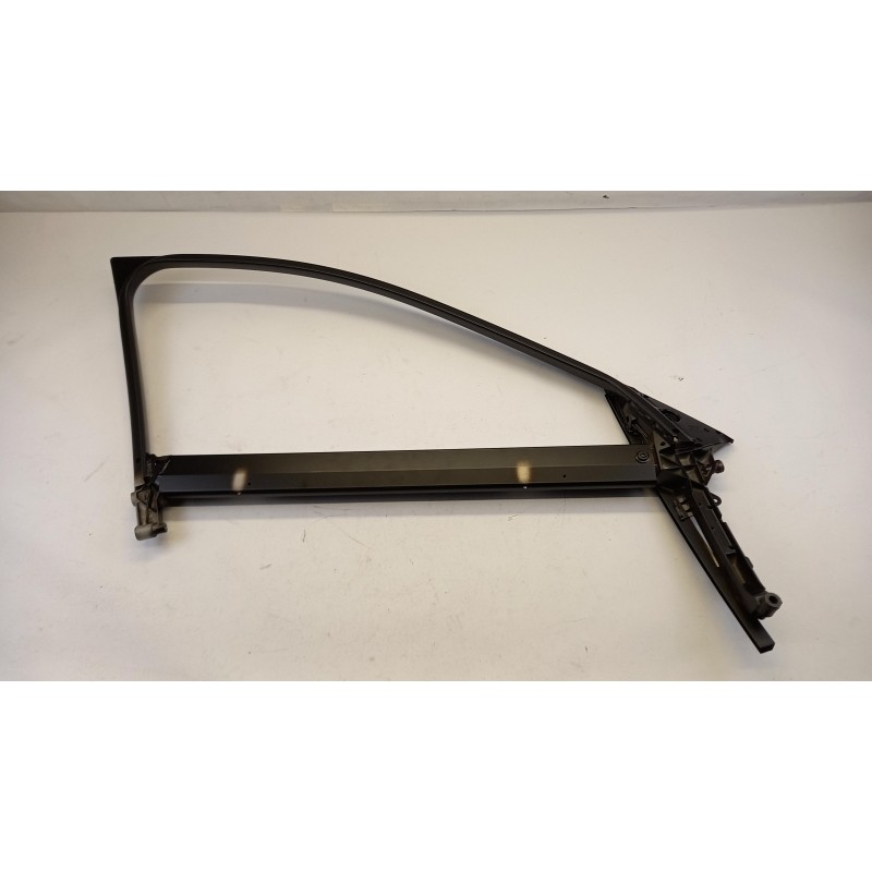 Guide Vitres VAG 8P4837629  Pièce d'origine oem