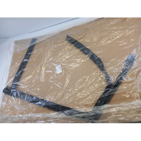Guide Vitres VAG 8R0839439G Pièce d'origine oem Guide Vitres VAG 8R0839439G Pièce d'origine oem