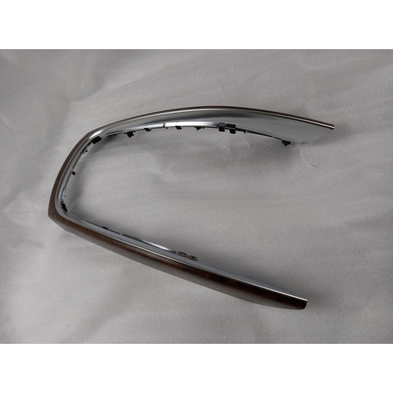 Garniture Ornementale VAG 8R0863305CAJ3  Pièce d'origine oem