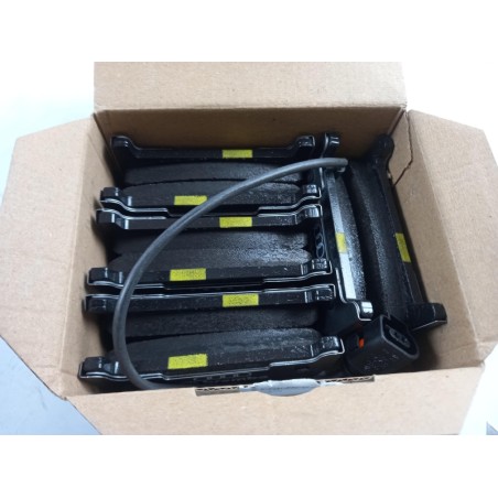 Plaquettes De Freins VAG 8V0698151P Pièce d'origine oem Plaquettes De Freins VAG 8V0698151P Pièce d'origine oem