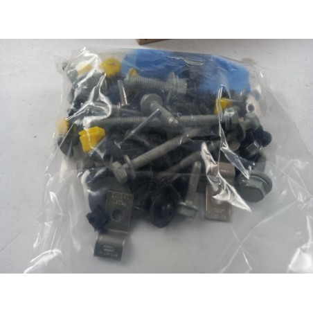 Kit De Montage De Pare-Chocs VAG 8W0098623A Pièce d'origine oem Kit De Montage De Pare-Chocs VAG 8W0098623A Pièce d'origine oem