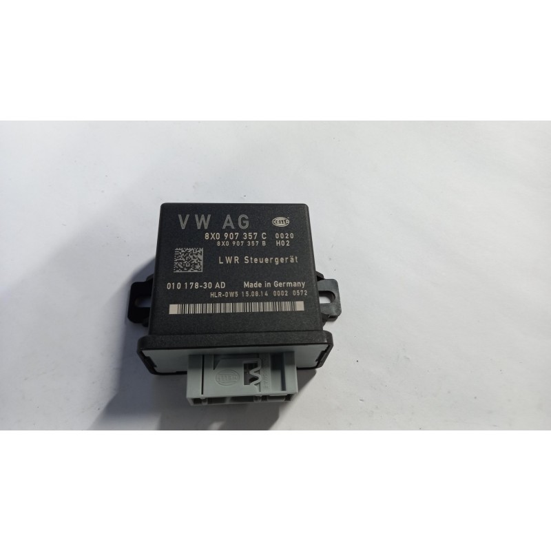 Unité De Contrôle De Lumières VAG 8X0907357C  Pièce d'origine oem