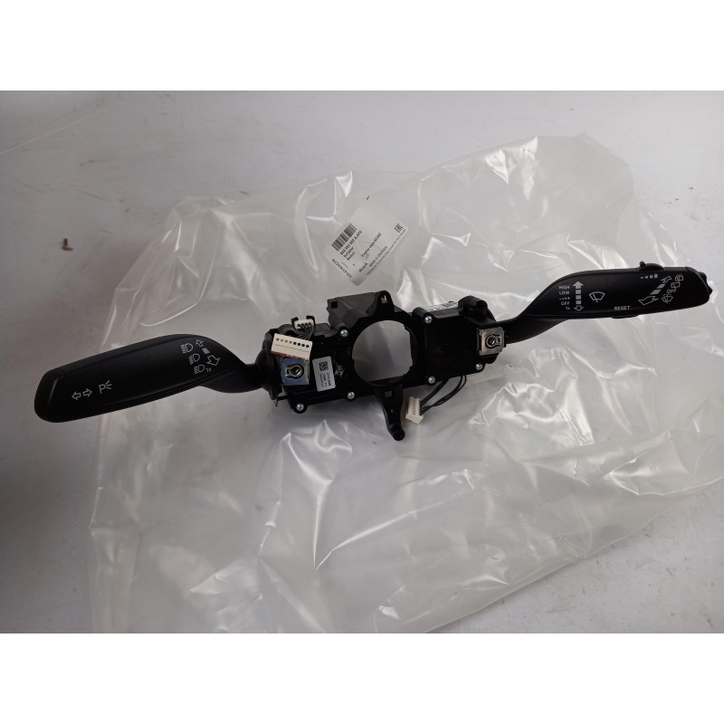 Commutateur De Colonne De Direction VAG 8X0953502A4PK  Pièce d'origine oem