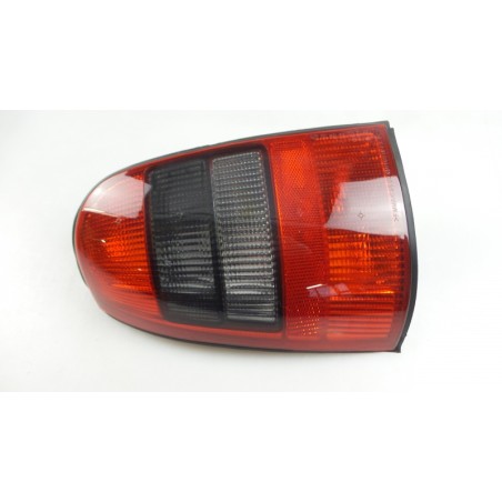 Lentille De Feu Arrière OPEL 90541636 6223171 Pièce d'origine oem Lentille De Feu Arrière OPEL 90541636 6223171 Pièce d'origine oem
