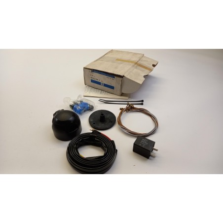 Kit Électrique De Crochet D''Attelage OPEL 94179150 1736231 Pièce d'origine oem Kit Électrique De Crochet D''Attelage OPEL 94179150 1736231 Pièce d'origine oem