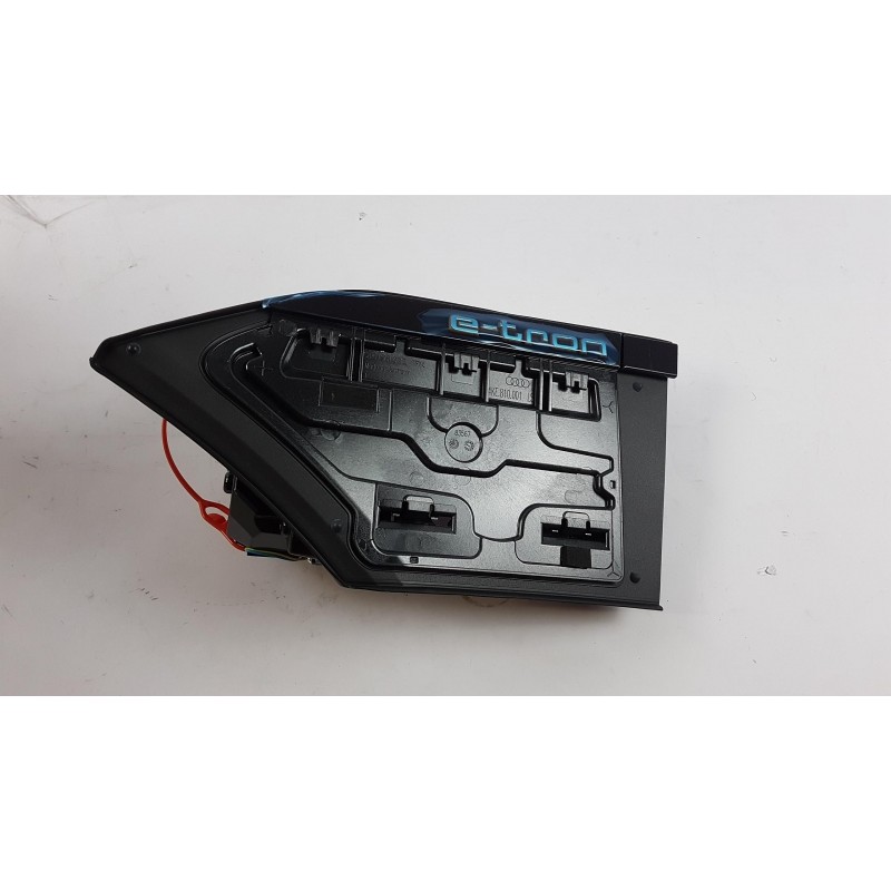 Prise De Courant VAG 4KE810001  Pièce d'origine oem