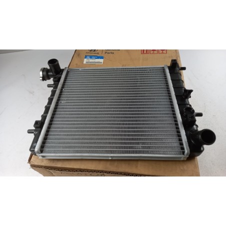 Radiateur De Refroidissement Du Moteur HYUNDAI/KIA 2531025050 Pièce d'origine oem Radiateur De Refroidissement Du Moteur HYUNDAI/KIA 2531025050 Pièce d'origine oem