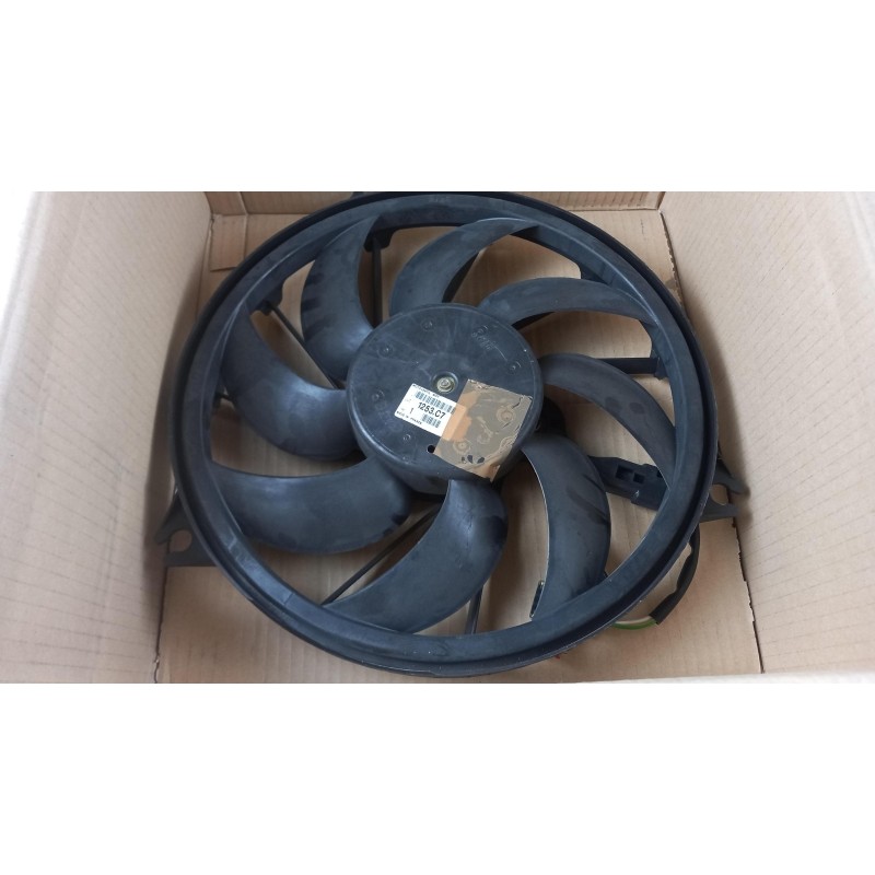 Ventilateur De Radiateur PEUGEOT/CITROEN 1253C7  Pièce d'origine oem