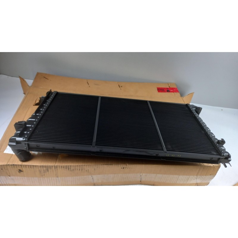 Radiateur De Refroidissement Du Moteur PEUGEOT/CITROEN 133055  Pièce d'origine oem