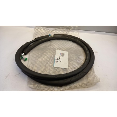 Tuyau De Liquide De Refroidissement PEUGEOT/CITROEN 647763 Pièce d'origine oem Tuyau De Liquide De Refroidissement PEUGEOT/CITROEN 647763 Pièce d'origine oem
