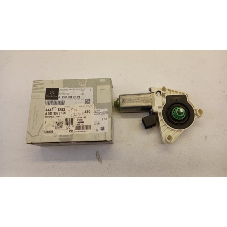 Moteur Électrique De Lève-Vitre MERCEDES-BENZ A0009066106 0009066106 Pièce d'origine oem Moteur Électrique De Lève-Vitre MERCEDES-BENZ A0009066106 0009066106 Pièce d'origine oem