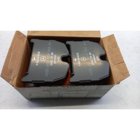 Plaquettes De Freins MERCEDES-BENZ A004420452041 004420452041 Pièce d'origine oem Plaquettes De Freins MERCEDES-BENZ A004420452041 004420452041 Pièce d'origine oem