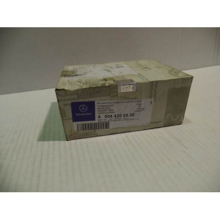 Plaquettes De Freins MERCEDES-BENZ A0044205520 0044205520 Pièce d'origine oem Plaquettes De Freins MERCEDES-BENZ A0044205520 0044205520 Pièce d'origine oem