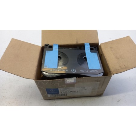 Plaquettes De Freins MERCEDES-BENZ A0064205020 0064205020 Pièce d'origine oem Plaquettes De Freins MERCEDES-BENZ A0064205020 0064205020 Pièce d'origine oem