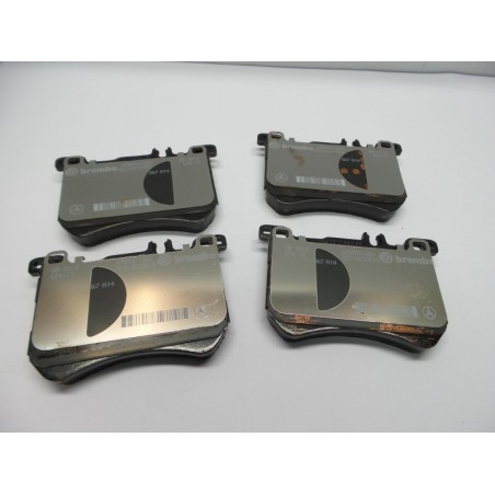 Plaquettes De Freins MERCEDES-BENZ A0084203520 0084203520 Pièce d'origine oem Plaquettes De Freins MERCEDES-BENZ A0084203520 0084203520 Pièce d'origine oem