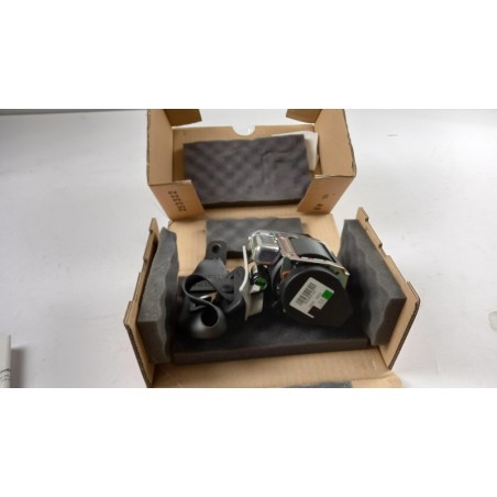 Ceinture De Sécurité MERCEDES-BENZ A21986020857G52 21986020857G52 Pièce d'origine oem Ceinture De Sécurité MERCEDES-BENZ A21986020857G52 21986020857G52 Pièce d'origine oem