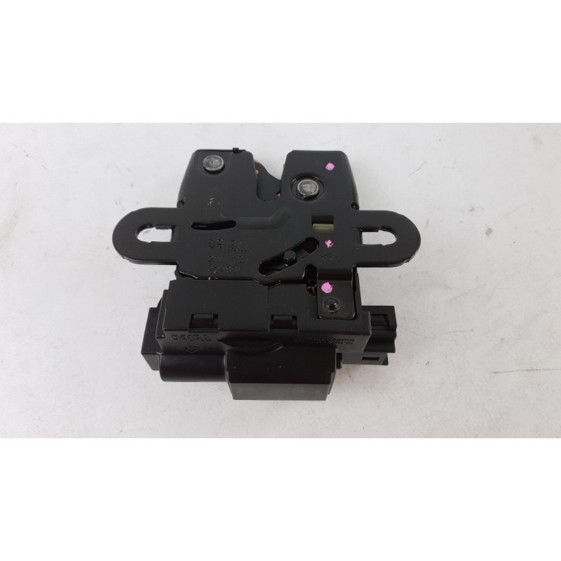 Verrouillage Du Hayon RENAULT 7701057632  Pièce d'origine oem