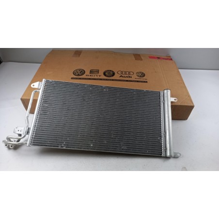 Condenseur De Climatisation VAG 6R0820411 Pièce d'origine oem Condenseur De Climatisation VAG 6R0820411 Pièce d'origine oem