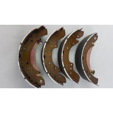 Mâchoires De Frein PEUGEOT/CITROEN 4241H4 Pièce d'origine oem Mâchoires De Frein PEUGEOT/CITROEN 4241H4 Pièce d'origine oem