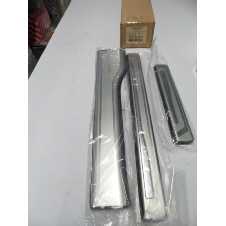 Ensemble De Garniture Pour Seuil MITSUBISHI MZ527538EX Pièce d'origine oem Ensemble De Garniture Pour Seuil MITSUBISHI MZ527538EX Pièce d'origine oem