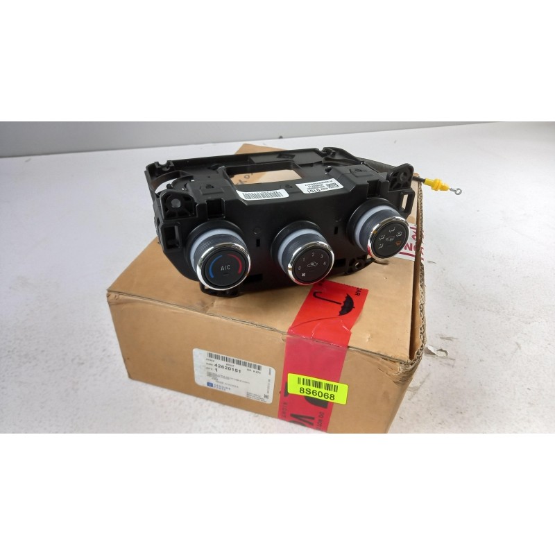 Unité De Contrôle De La Climatisation CHEVROLET 42620151  Pièce d'origine oem